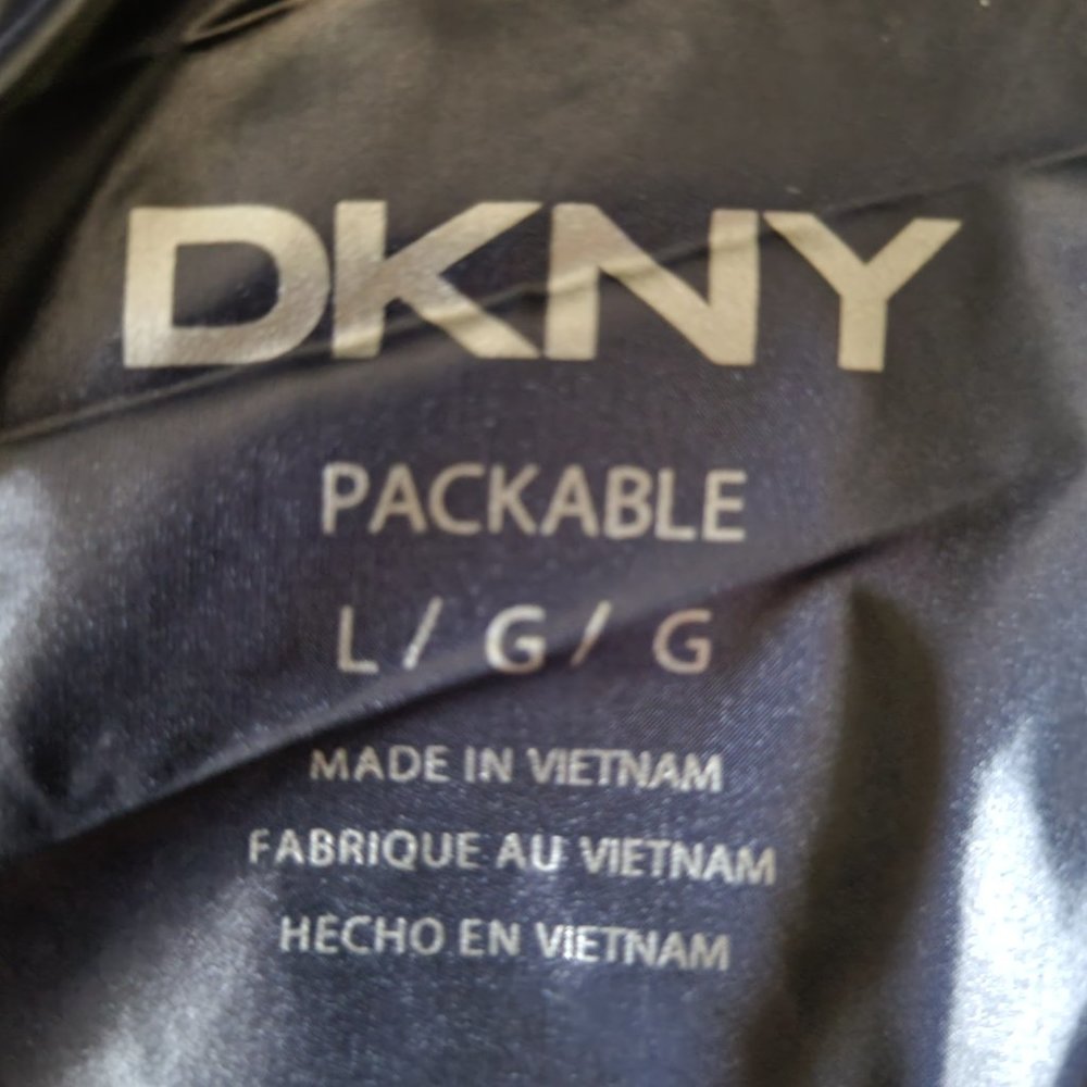 DKNY Women's Hooded Lightweight Puffer Coat - Picture 2 of 8